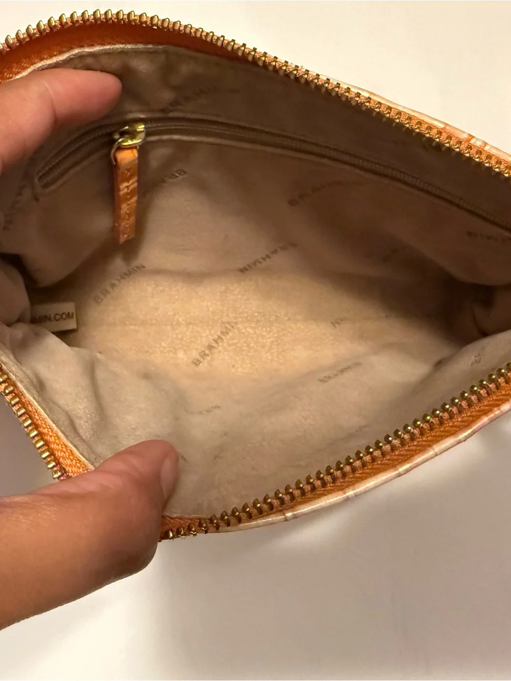 Brahmin daisy wristlet